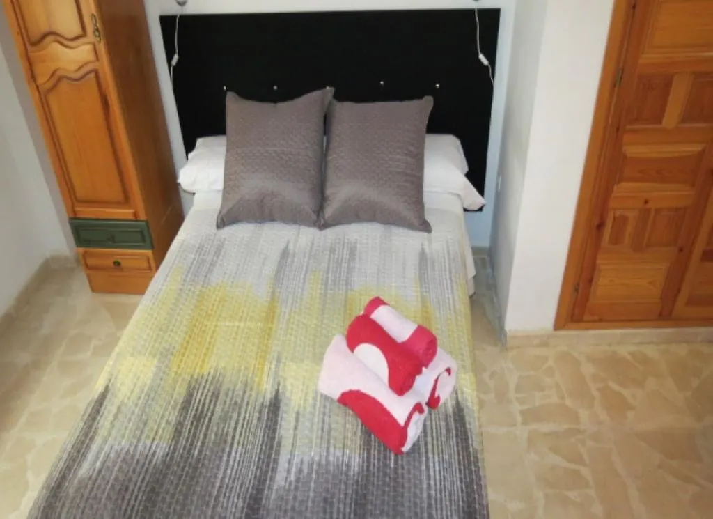 Comet Suites Elvira Granada Apartment