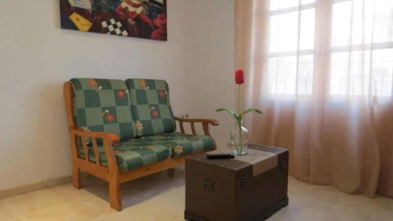 Comet Suites Elvira Granada Apartment